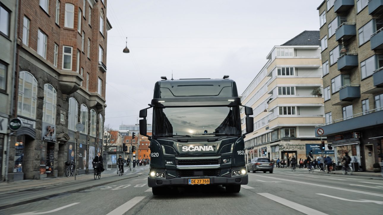 Scania dostarczy ponad 100 elektrycznych pojazdów ciężarowych do ARC, zakładu utylizacji odpadów komunalnych z Kopenhagi