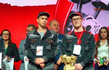 Mistrzostwa Młodych Mechaników na targach Poznań Motor Show [STROBOSKOP Na Osi 977]