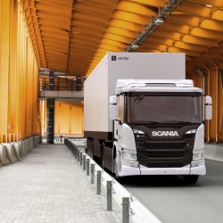 Umowa Scania i Einride na dostawę 110 pojazdów elektrycznych przyspieszy elektryfikację transportu drogowego