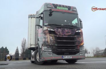 Mercedes z Master Trucka, kierowca i jego ciężarówka oraz slang kierowców [Na Osi 1019]